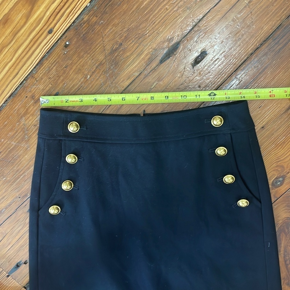 Anne Taylor Loft Sailor Pencil Black and Gold Skirt with gold buttons size 2 - Picture 4 of 10